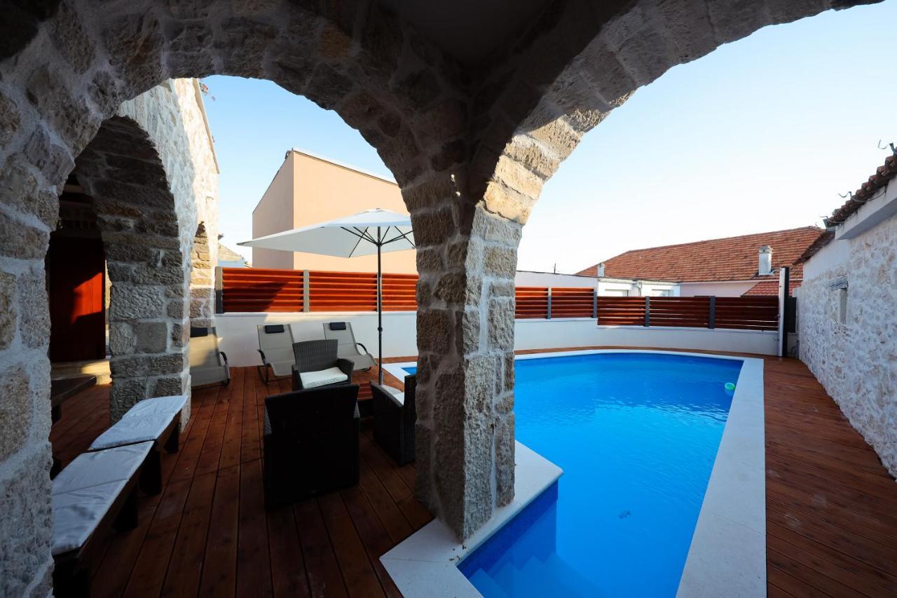 Holiday Home Mare Петрчане Екстер'єр фото