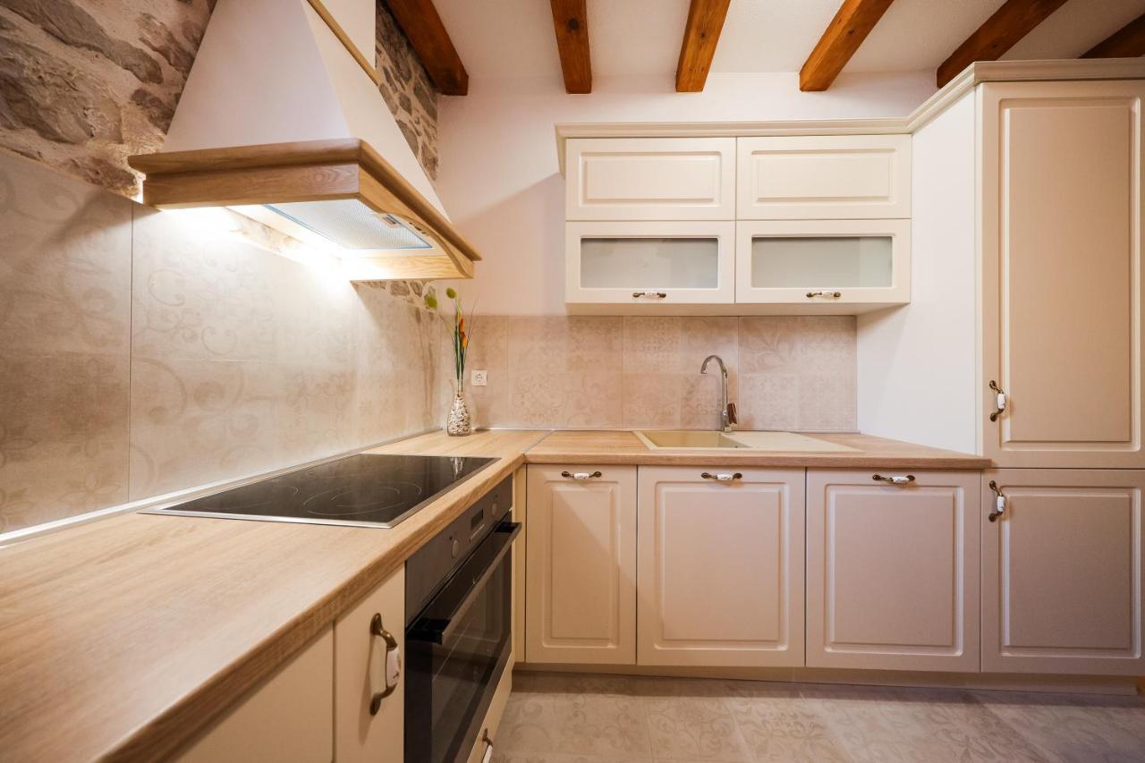 Holiday Home Mare Петрчане Екстер'єр фото
