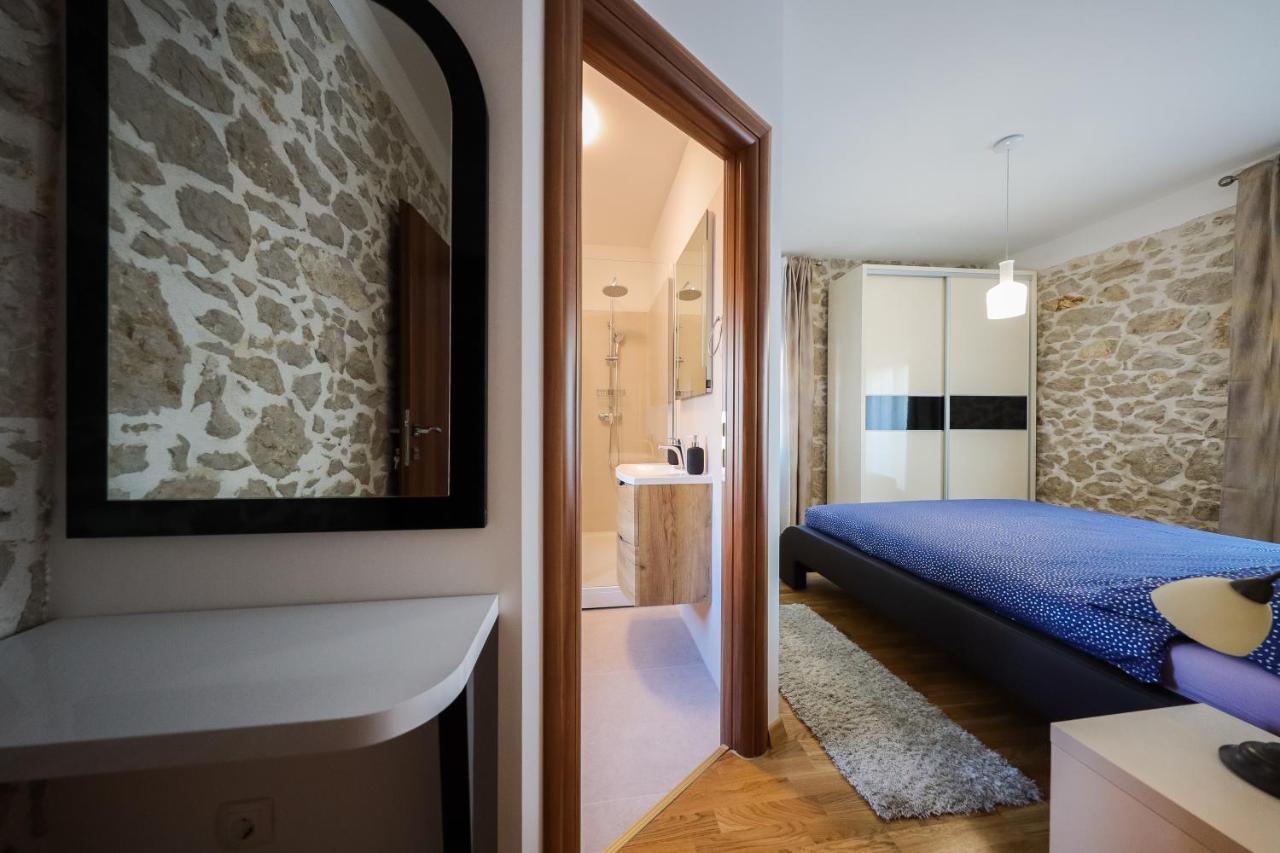 Holiday Home Mare Петрчане Екстер'єр фото