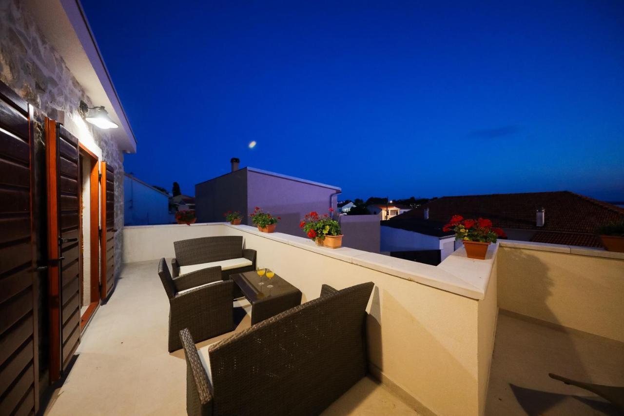Holiday Home Mare Петрчане Екстер'єр фото