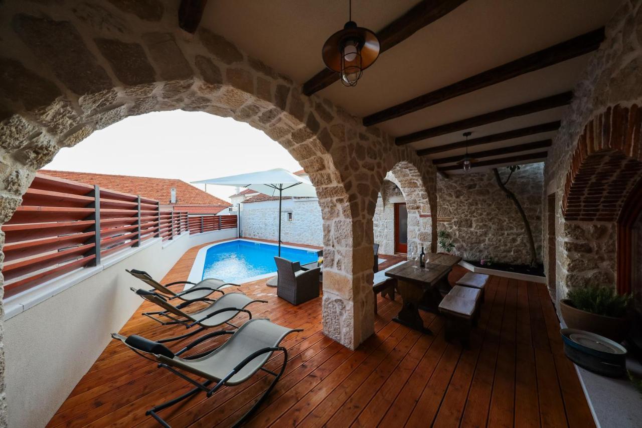Holiday Home Mare Петрчане Екстер'єр фото