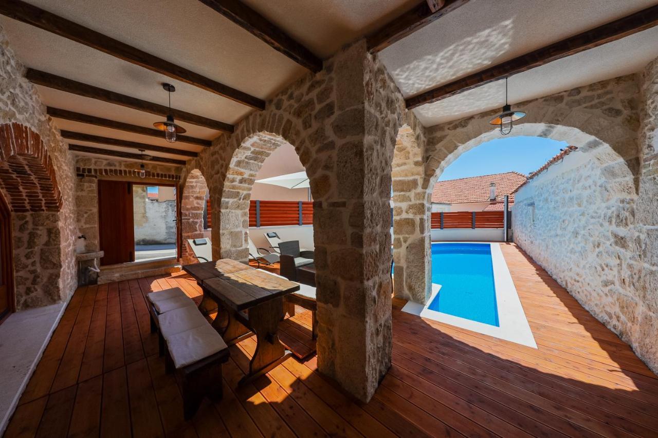 Holiday Home Mare Петрчане Екстер'єр фото